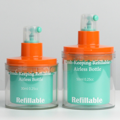 Bouteille de pompe sans air 30 ml 50 ml à conserver fraîchement rempli pour la crème cosmétique avec estampage à chaud et couleur personnalisée